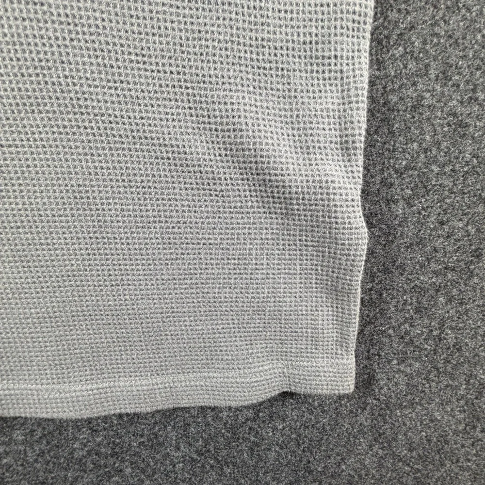 Lacoste‎ Mens XL Gray Waffle Knit Thermal Long Sleeve Sleepwear Top Logo